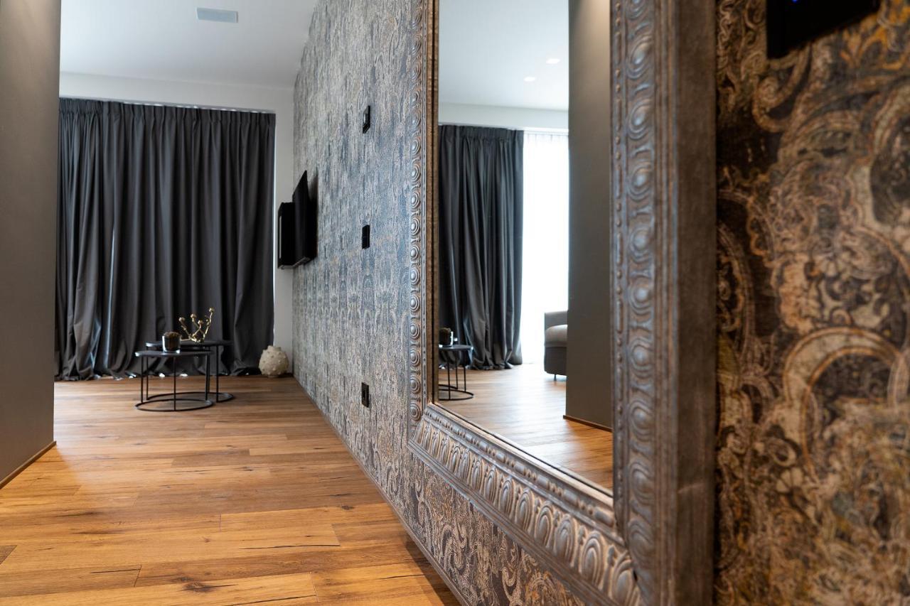 Piccola Maesta' Boutique Rooms 西维尔诺瓦·马尔凯 外观 照片