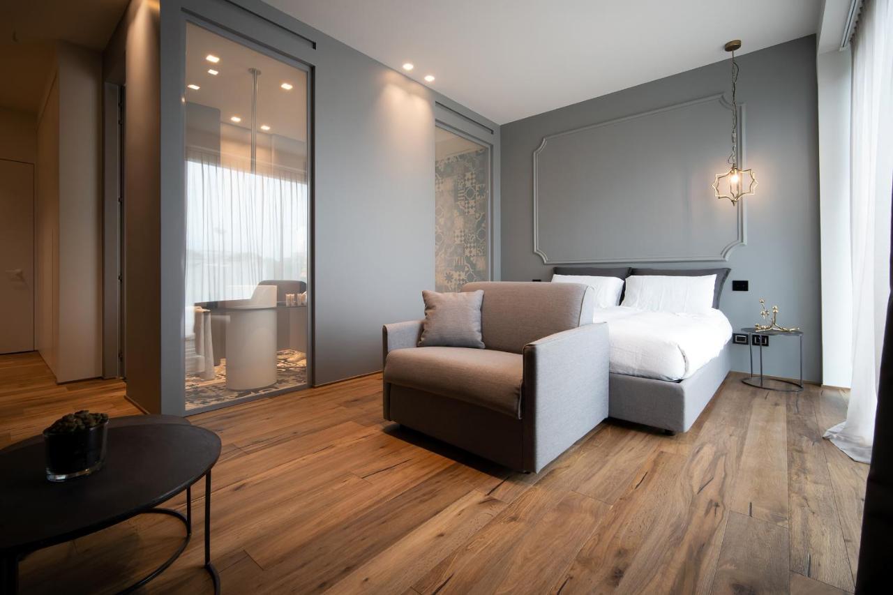 Piccola Maesta' Boutique Rooms 西维尔诺瓦·马尔凯 外观 照片